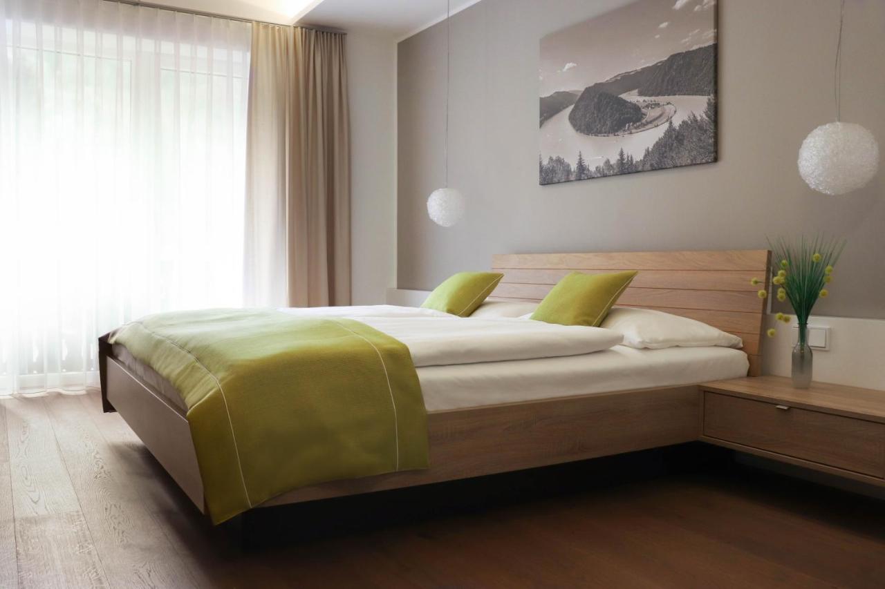 Gasthof-Pension Schuetz Wesenufer Ngoại thất bức ảnh