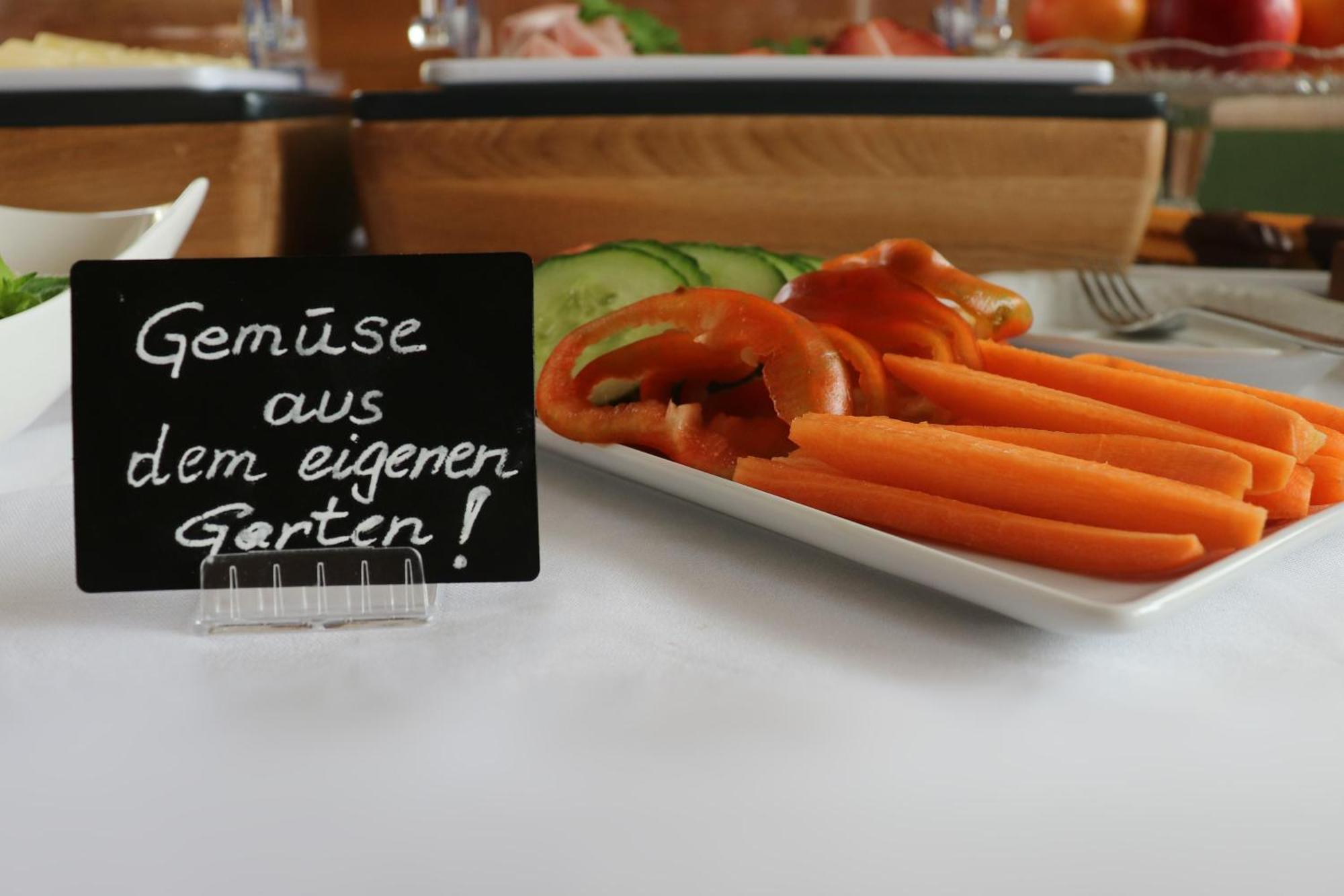 Gasthof-Pension Schuetz Wesenufer Ngoại thất bức ảnh